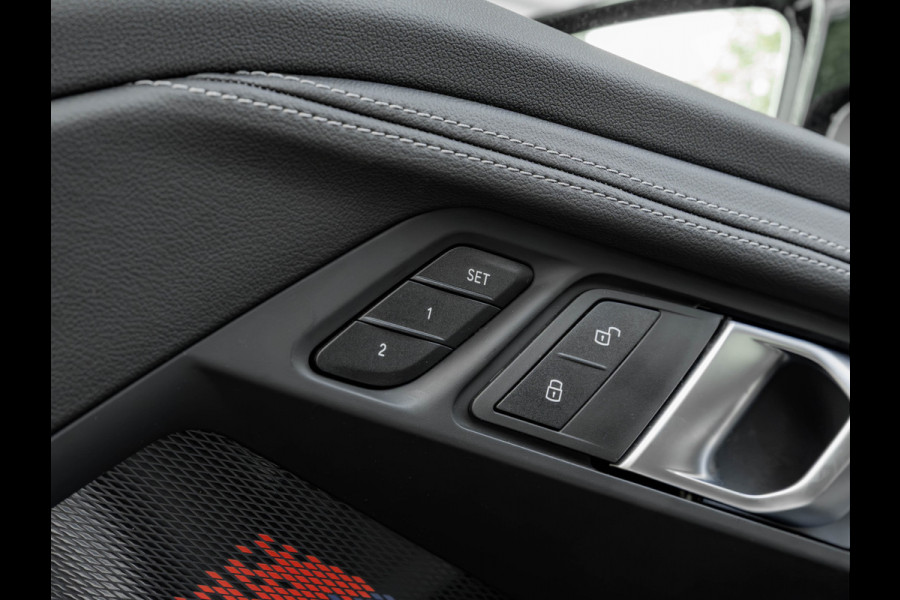 BMW 2 Serie Coupé M2 - Race Track Pack - Carbonseats + Dak + Interieur