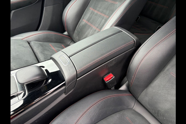 Mercedes-Benz CLA-Klasse 180 Premium Plus 10 INCH WIDESCREEN