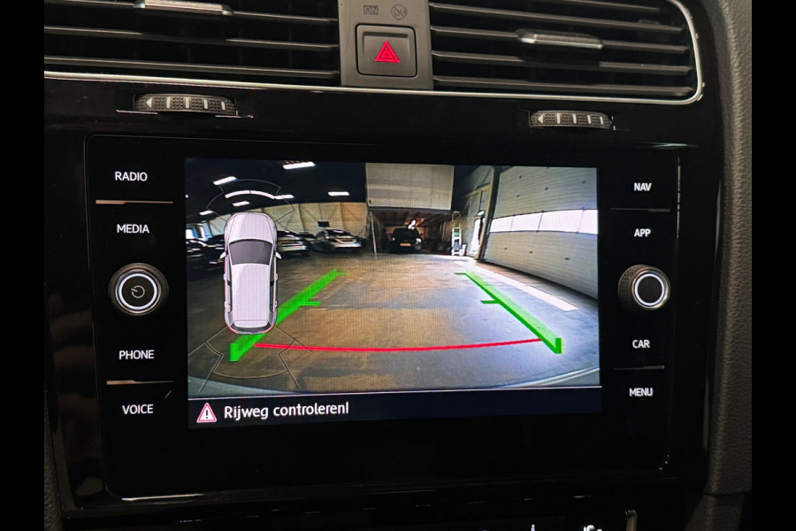 Volkswagen Golf 2.0 TSI GTI TCR | CAMERA | SHADOW LINE | 290 PK | DCC