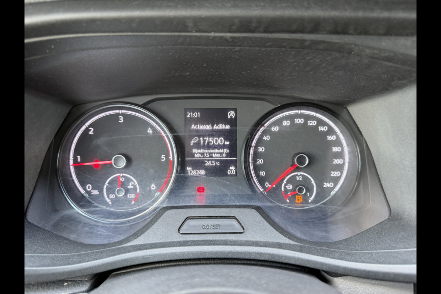 Volkswagen Transporter 2.0 TDI L2H1 110PK Euro 6 Comfortline Trekhaak/cruise control/airco