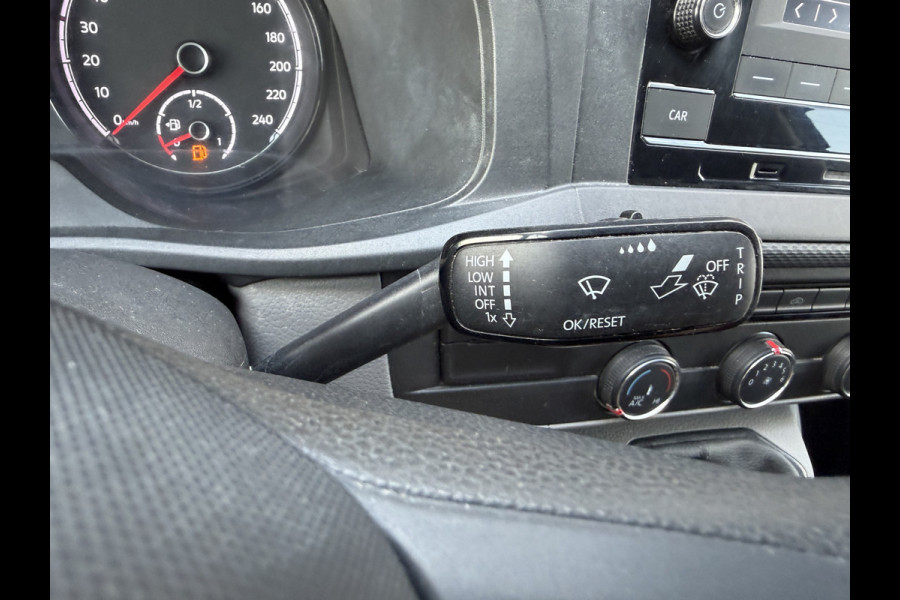 Volkswagen Transporter 2.0 TDI L2H1 110PK Euro 6 Comfortline Trekhaak/cruise control/airco