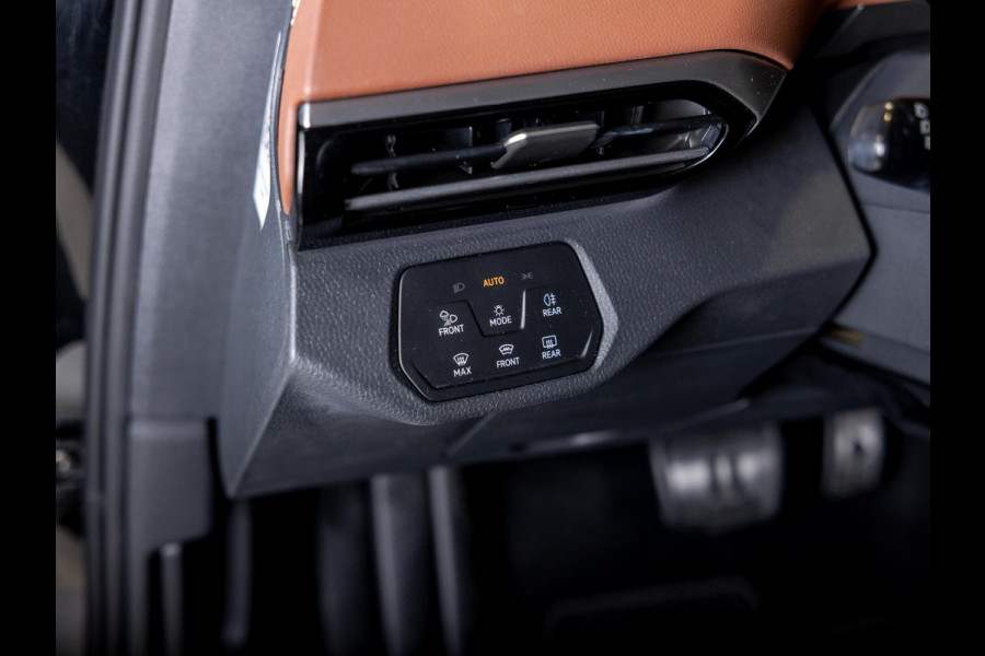 Volkswagen ID.5 Pro 77 kWh SOH 95% / 204pk / Achteruitrij camera / Stoelverwarming /