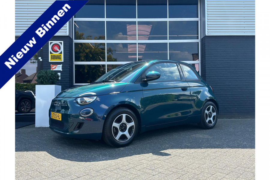 Fiat 500 3+1 Passion 42 kWh, Automaat, Navi, CarPlay, Cruise, Bluetooth, NAP, SOH 91.3%