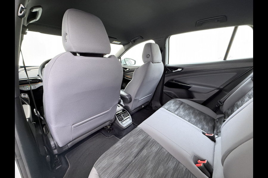 Volkswagen ID.4 Pure 55kWh SOH 89% Trekhaak Adap.Cruise Stoelverwarming Ecc Navi Apple Carplay Android Auto Isofix Lmv Led Bluetooth Connected services Keyless start Rijstrooksensor 1e Eigenaar Origineel Nederlandse Auto