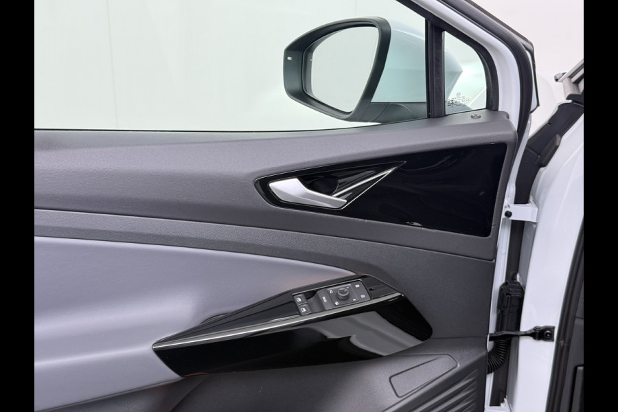 Volkswagen ID.4 Pure 55kWh SOH 89% Trekhaak Adap.Cruise Stoelverwarming Ecc Navi Apple Carplay Android Auto Isofix Lmv Led Bluetooth Connected services Keyless start Rijstrooksensor 1e Eigenaar Origineel Nederlandse Auto