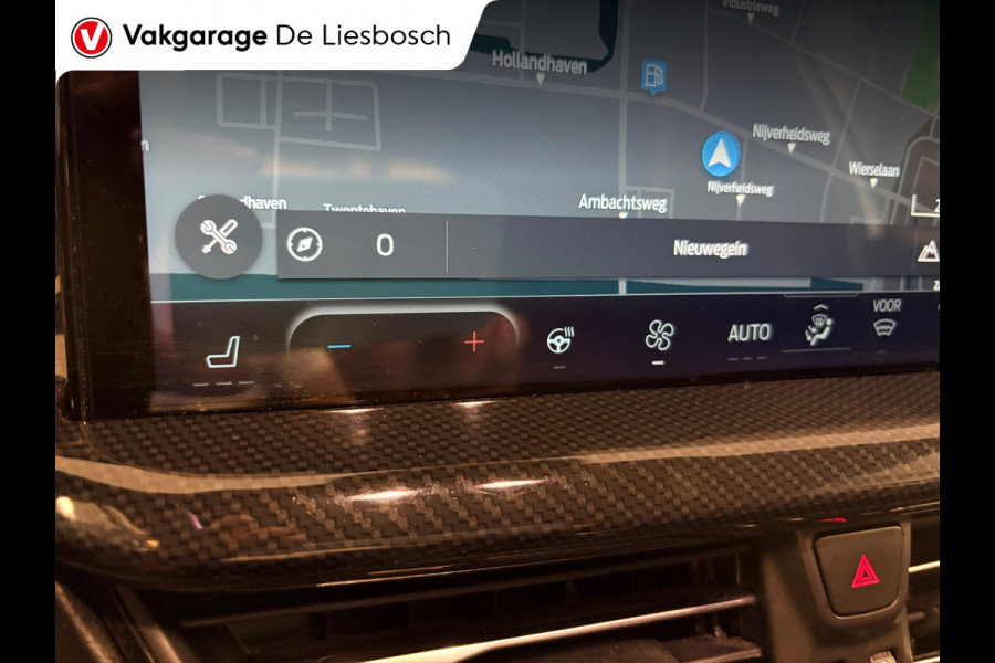 Ford Focus 1.0 EcoBoost Hybrid ST Line / automaat / stuur en stoel verwarming / led