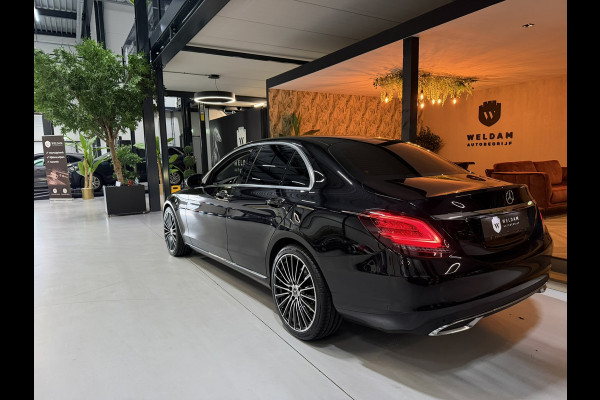 Mercedes-Benz C-Klasse 180 Business Solution|AMG|Camera|Lane Ass|Leder|69.000 KM|Facelift|Groot scherm|Garantie