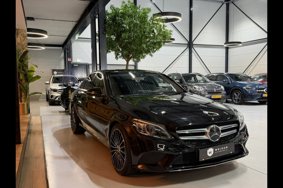 Mercedes-Benz C-Klasse 180 Business Solution|AMG|Camera|Lane Ass|Leder|69.000 KM|Facelift|Groot scherm|Garantie