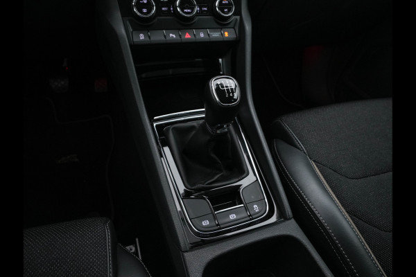 Škoda Kodiaq 1.5 TSI Business Edition (INCL-BTW) *LEATHER-FABRIC | FULL-LED | DIGI-COCKPIT | CAMERA | KEYLESS | DAB+ | NAVI-FULLMAP | SPORTSEATS | PRIVACY-GLASS | ECC | PDC | TOWBAR | CRUISE | 20''ALU*