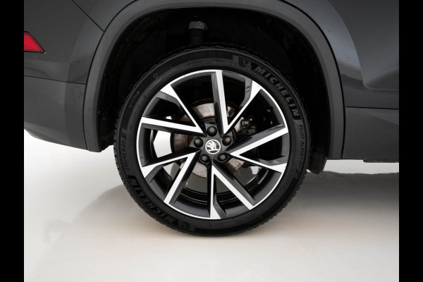Škoda Kodiaq 1.5 TSI Business Edition (INCL-BTW) *LEATHER-FABRIC | FULL-LED | DIGI-COCKPIT | CAMERA | KEYLESS | DAB+ | NAVI-FULLMAP | SPORTSEATS | PRIVACY-GLASS | ECC | PDC | TOWBAR | CRUISE | 20''ALU*