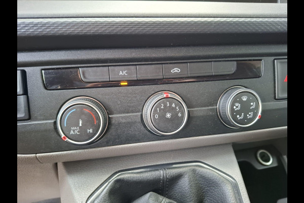 Volkswagen Transporter 2.0 TDI L2H1 30 Comfortline CARPLAY / L2H1 / CRUISE CONTROLE / AIRCO / EURO 6