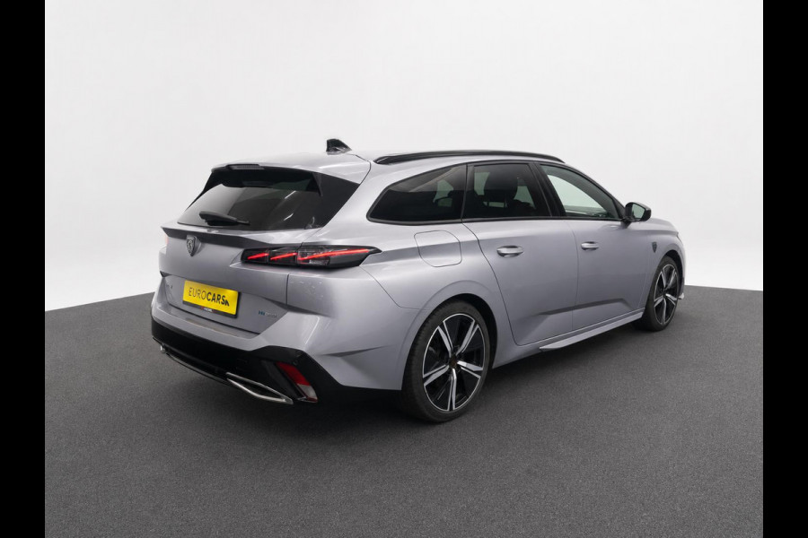 Peugeot 308 SW 1.6 Plug-in Hybrid 225 GT Camera Navigatie Apple Carplay Adaptive Cruise Control Stoelmassage Android Auto Camera Parkeersensoren  Stoelverwarming FULL LED Climate Control Virtual Cockpit Lichtmetalen velgen