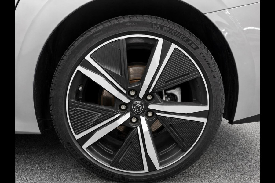 Peugeot 308 SW 1.6 Plug-in Hybrid 225 GT Camera Navigatie Apple Carplay Adaptive Cruise Control Stoelmassage Android Auto Camera Parkeersensoren  Stoelverwarming FULL LED Climate Control Virtual Cockpit Lichtmetalen velgen