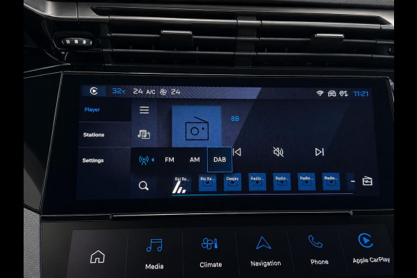 Peugeot 308 SW 1.6 Plug-in Hybrid 225 GT Camera Navigatie Apple Carplay Adaptive Cruise Control Stoelmassage Android Auto Camera Parkeersensoren  Stoelverwarming FULL LED Climate Control Virtual Cockpit Lichtmetalen velgen