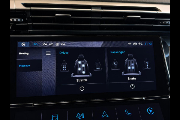 Peugeot 308 SW 1.6 Plug-in Hybrid 225 GT Camera Navigatie Apple Carplay Adaptive Cruise Control Stoelmassage Android Auto Camera Parkeersensoren  Stoelverwarming FULL LED Climate Control Virtual Cockpit Lichtmetalen velgen