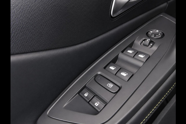 Peugeot 308 SW 1.6 Plug-in Hybrid 225 GT Camera Navigatie Apple Carplay Adaptive Cruise Control Stoelmassage Android Auto Camera Parkeersensoren  Stoelverwarming FULL LED Climate Control Virtual Cockpit Lichtmetalen velgen