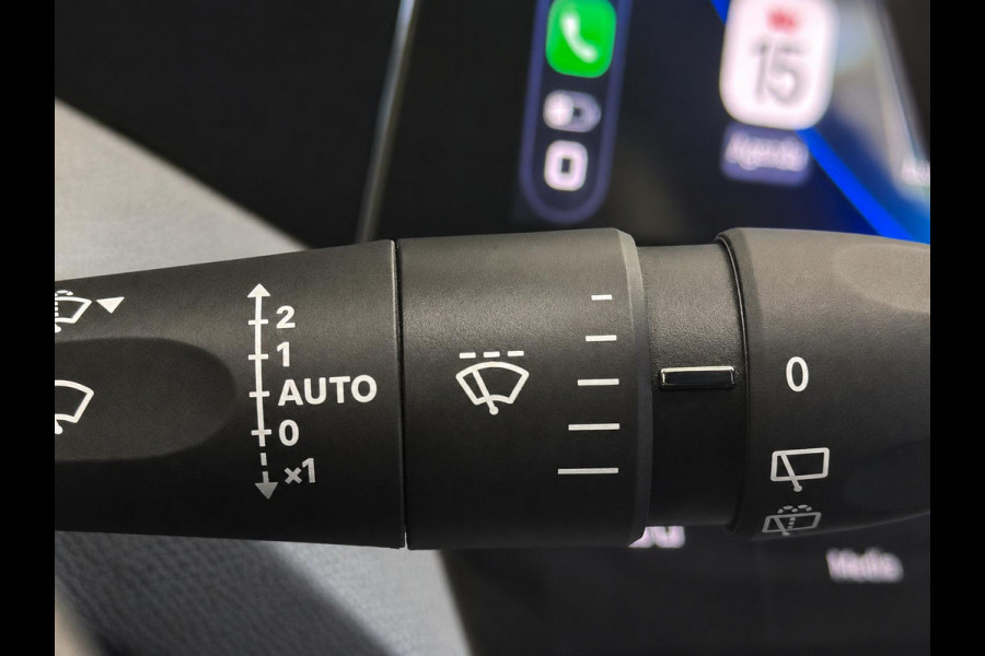 Peugeot 308 SW 1.6 Plug-in Hybrid 225 GT Camera Navigatie Apple Carplay Adaptive Cruise Control Stoelmassage Android Auto Camera Parkeersensoren  Stoelverwarming FULL LED Climate Control Virtual Cockpit Lichtmetalen velgen