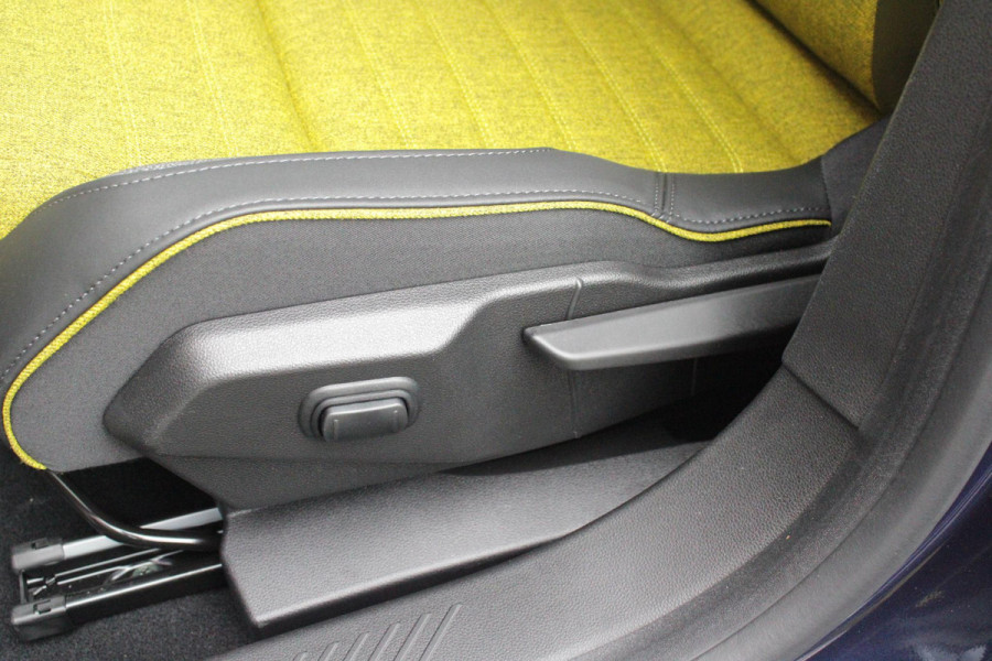 Renault 5 COMFORT RANGE ICONIC CINQ 150PK 52 kWh | PACK WINTER: ELEKTRISCH VERWARMBARE VOORSTOELEN/ELEKTRISCH VERWARMBAAR STUURWIEL/BESTUURDERSSTOEL MET ELEKTRISCH VERSTELBARE LENDESTEUN/IN HOOGTE VERSTELBARE PASSAGIERSSTOEL | PACK PREMIUM SOUND HARMAN KARDON: 9 SPEAKERS WAARVAN 1 SUBWOOFER/VERMOGEN 410 WATT/5 GELUIDSSFEREN: STUDIO/PODCAST/CONCERT/CLUB EN IMMERSION | PACK PARKING: FULL EASY PARK ASSIST MET PARKEERSENSOREN AAN VOOR EN ZIJKANT | PACK SAFETY & ADVANCED DRIVING ASSIST: INTELLIGENT ADAPTIVE CRUISE CONTROL,GEBRUIKT KAARTDATA OM SNELHEID AAN TE PASSEN/ACCUPANT SAFETY E