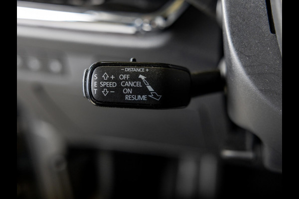 Škoda ENYAQ iV 80 SOH 91% / 204pk / Trekhaak / Panorama dak / Achteruitrij camera / Warmtepomp /