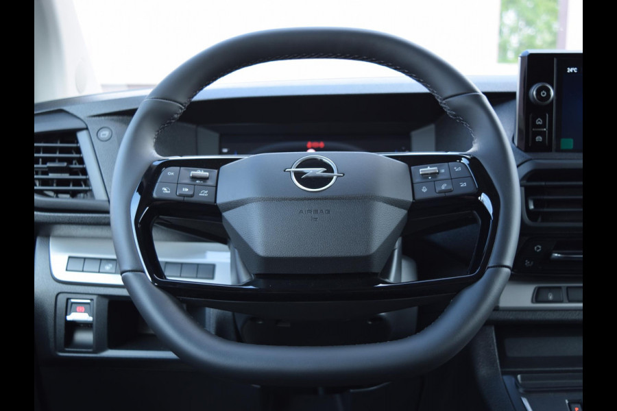Opel Vivaro-e Dubbele Cabine 75kWh | STX Sport | Mooiste  bus van NL (!) | Lederen bekleding | Spoilerpakket | 18 inch Lichtmetalen velgen | Dynamic Comfort NAV Pakket | Winterpakket | 2x schuifdeur | Betimmering | Comfortstoelen |