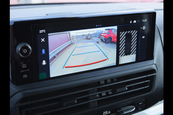 Opel Vivaro-e Dubbele Cabine 75kWh | STX Sport | Mooiste  bus van NL (!) | Lederen bekleding | Spoilerpakket | 18 inch Lichtmetalen velgen | Dynamic Comfort NAV Pakket | Winterpakket | 2x schuifdeur | Betimmering | Comfortstoelen |