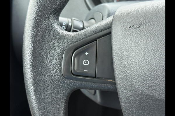 Renault Kangoo 1.5dCi 81PK Trekhaak Navi Euro 6 Imperiaal Airco Cruise Control Bluetooth Pdc Inbouwkasten Betonplex Vloer Wandbetimmering Schuifdeur 1e Eigenaar Origineel Nederlandse Auto
