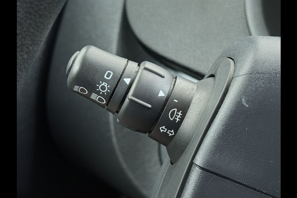 Renault Kangoo 1.5dCi 81PK Trekhaak Navi Euro 6 Imperiaal Airco Cruise Control Bluetooth Pdc Inbouwkasten Betonplex Vloer Wandbetimmering Schuifdeur 1e Eigenaar Origineel Nederlandse Auto