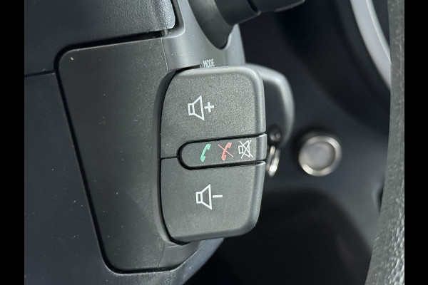 Renault Kangoo 1.5dCi 81PK Trekhaak Navi Euro 6 Imperiaal Airco Cruise Control Bluetooth Pdc Inbouwkasten Betonplex Vloer Wandbetimmering Schuifdeur 1e Eigenaar Origineel Nederlandse Auto
