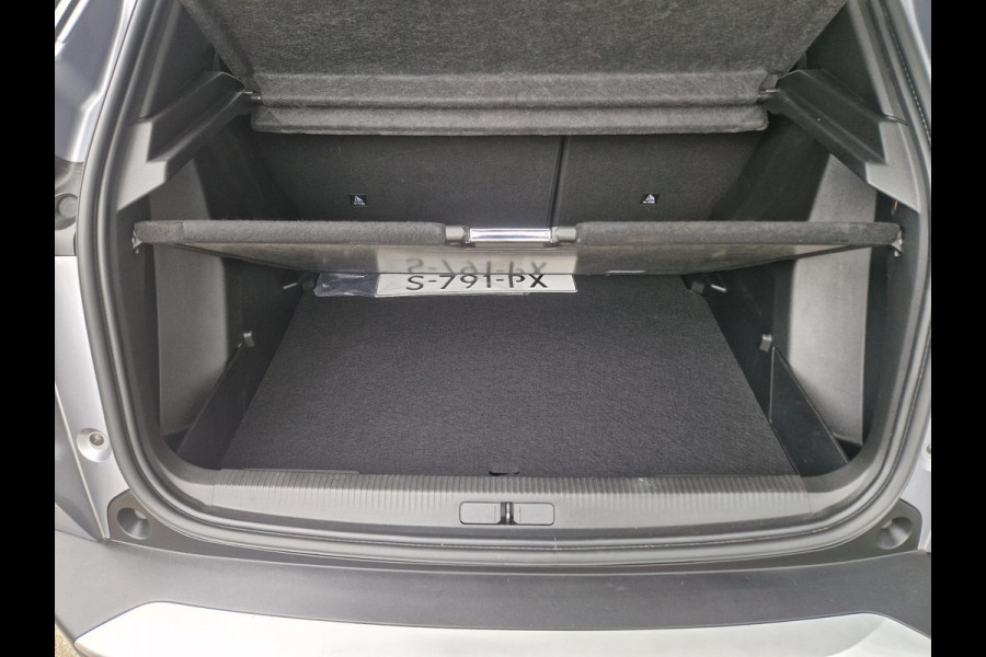 Peugeot 2008 1.2 PureTech Allure Pack Luxe uitvoering | 1e Eigenaar | Hoge instap | Trekhaak | Navigatie | Cruisecontrole | Led dagrijverlichting