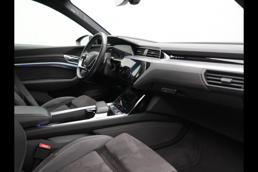 Audi e-tron 50 Quattro S Line 71 kWh 313pk Dealer O.H. | Panodak | Luchtvering | Head Up | Adaptive Cruise | Bang & Olufsen | Camera | Matrix LED | Alcantara Sportstoelen Memory & Verwarmd | Sfeerverlichting | Apple Carplay | Keyless | Blis |