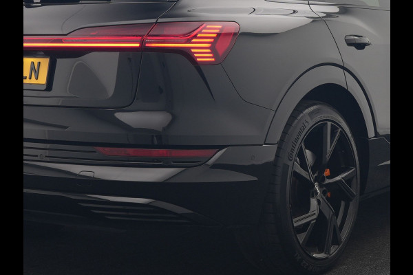 Audi e-tron 50 Quattro S Line 71 kWh 313pk Dealer O.H. | Panodak | Luchtvering | Head Up | Adaptive Cruise | Bang & Olufsen | Camera | Matrix LED | Alcantara Sportstoelen Memory & Verwarmd | Sfeerverlichting | Apple Carplay | Keyless | Blis |