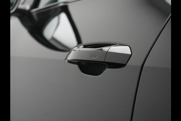Audi e-tron 50 Quattro S Line 71 kWh 313pk Dealer O.H. | Panodak | Luchtvering | Head Up | Adaptive Cruise | Bang & Olufsen | Camera | Matrix LED | Alcantara Sportstoelen Memory & Verwarmd | Sfeerverlichting | Apple Carplay | Keyless | Blis |