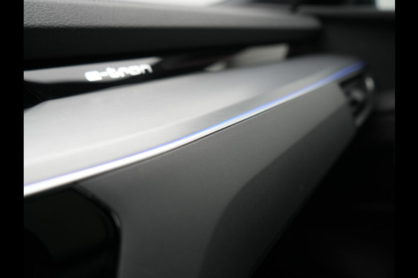 Audi e-tron 50 Quattro S Line 71 kWh 313pk Dealer O.H. | Panodak | Luchtvering | Head Up | Adaptive Cruise | Bang & Olufsen | Camera | Matrix LED | Alcantara Sportstoelen Memory & Verwarmd | Sfeerverlichting | Apple Carplay | Keyless | Blis |
