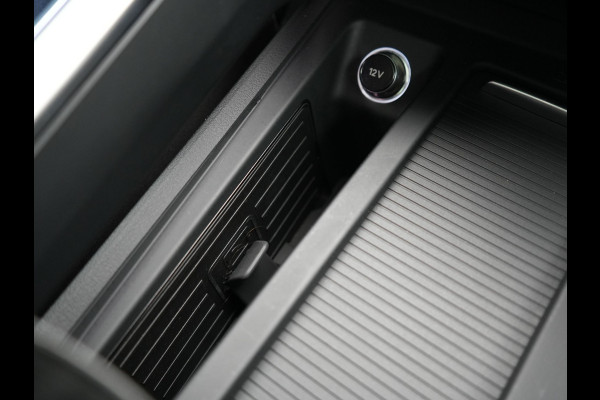 Audi e-tron 50 Quattro S Line 71 kWh 313pk Dealer O.H. | Panodak | Luchtvering | Head Up | Adaptive Cruise | Bang & Olufsen | Camera | Matrix LED | Alcantara Sportstoelen Memory & Verwarmd | Sfeerverlichting | Apple Carplay | Keyless | Blis |
