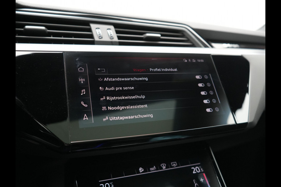 Audi e-tron 50 Quattro S Line 71 kWh 313pk Dealer O.H. | Panodak | Luchtvering | Head Up | Adaptive Cruise | Bang & Olufsen | Camera | Matrix LED | Alcantara Sportstoelen Memory & Verwarmd | Sfeerverlichting | Apple Carplay | Keyless | Blis |
