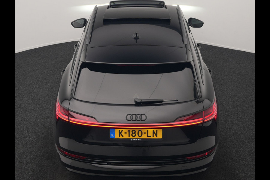 Audi e-tron 50 Quattro S Line 71 kWh 313pk Dealer O.H. | Panodak | Luchtvering | Head Up | Adaptive Cruise | Bang & Olufsen | Camera | Matrix LED | Alcantara Sportstoelen Memory & Verwarmd | Sfeerverlichting | Apple Carplay | Keyless | Blis |