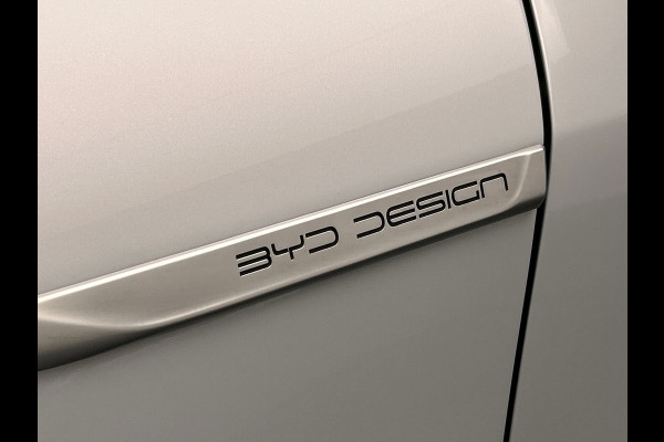 BYD ATTO 3 Comfort 60 kWh|*14 STUKS* | 204 PK | Pano/dak | Adapt/Cruise/Control | Leder/Beige/Blauw | 360/Camera, Navigatie, BTW!!