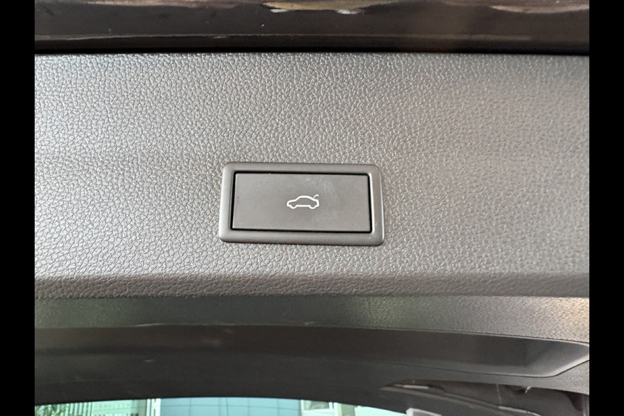 Seat Ateca 1.5 TSi 150pk DSG Xperience Business Intense 360CAMERA/KEYLESS/DODEHOEK/19INCH/WINTERPACK/ADAPT.CRUISE