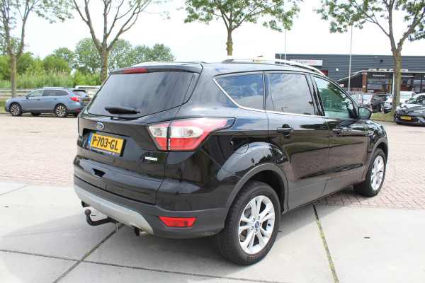 Ford Kuga 1.5 EcoBoost ST Line multimedia navi trekhaak keyless clima vol opties