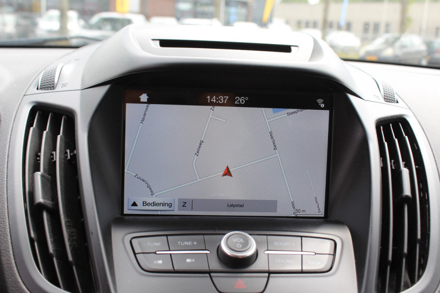 Ford Kuga 1.5 EcoBoost ST Line multimedia navi trekhaak keyless clima vol opties