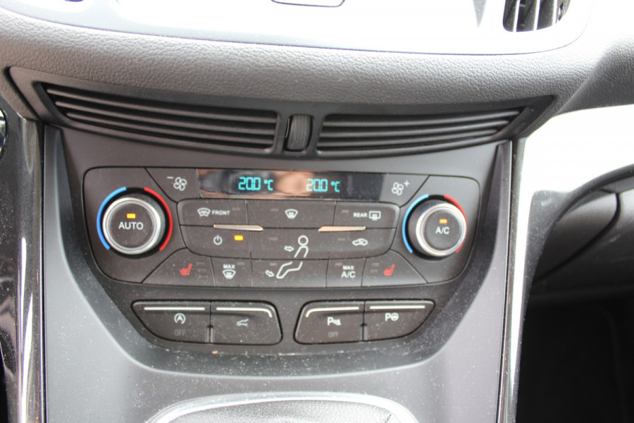 Ford Kuga 1.5 EcoBoost ST Line multimedia navi trekhaak keyless clima vol opties