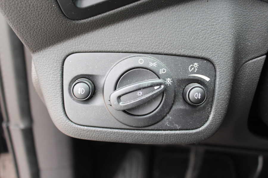 Ford Kuga 1.5 EcoBoost ST Line multimedia navi trekhaak keyless clima vol opties