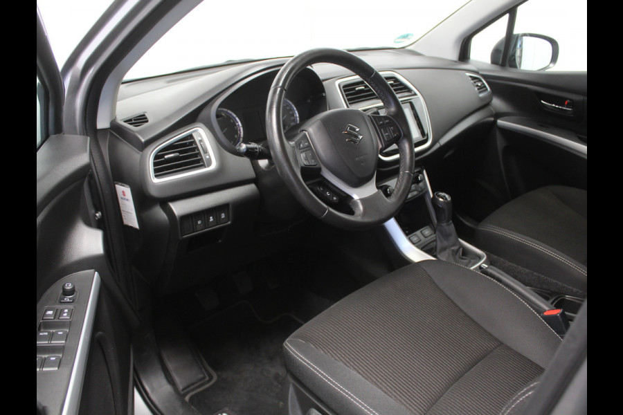 Suzuki S-Cross 1.0 Boosterjet Exclusive CLIMATE | CARPLAY | CAMERA | LED | STOELVERW | CRUISE | LMV17 | AFNBTRHAAK