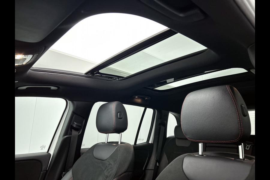 Mercedes-Benz Glb 250 4MATIC Premium Plus VOL! (Panorama, Burmester, Trekhaak, SfeerV, 360 camera, Lane Assist, AutoPilot, Etc)