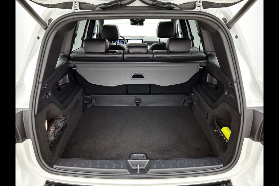 Mercedes-Benz Glb 250 4MATIC Premium Plus VOL! (Panorama, Burmester, Trekhaak, SfeerV, 360 camera, Lane Assist, AutoPilot, Etc)