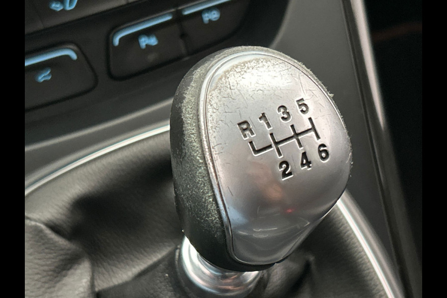 Ford Kuga 1.5 EcoBoost ST Line | Sony | Navigatie | Stoelverwarming | Carplay | PDC | Lane-Assist | Camera |