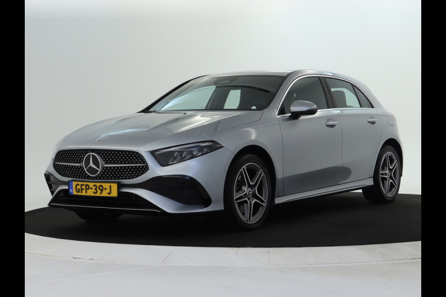 Mercedes-Benz A-Klasse 250 e Plug-In Hybride AMG Sportpakket | Sfeerverlichting | Keyless Go | Parkeerpakket met Camera | CarPlay | Inclusief 24 maanden Mercedes-Benz Certified garantie voor Europa. garage-sale