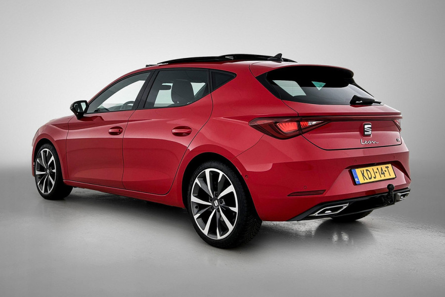 Seat Leon 1.5 TSI FR (Goed OndH, Panorama, Camera, Trekhaak, SfeerV, Elektrische stoelen, Etc)