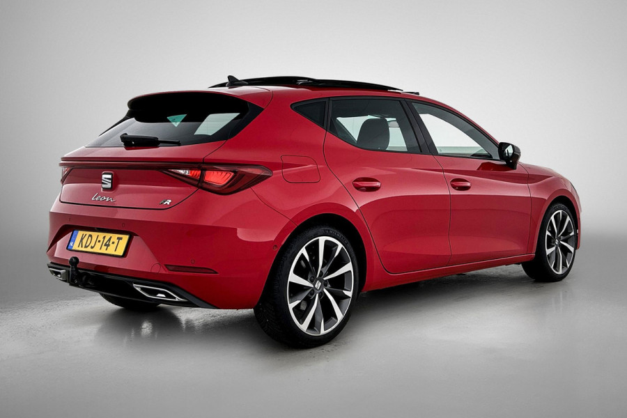 Seat Leon 1.5 TSI FR (Goed OndH, Panorama, Camera, Trekhaak, SfeerV, Elektrische stoelen, Etc)