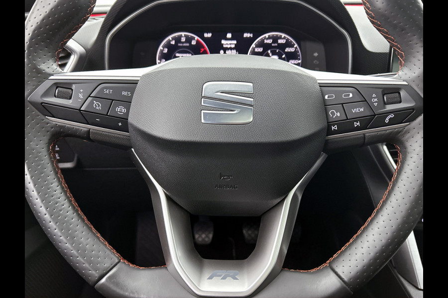 Seat Leon 1.5 TSI FR (Goed OndH, Panorama, Camera, Trekhaak, SfeerV, Elektrische stoelen, Etc)